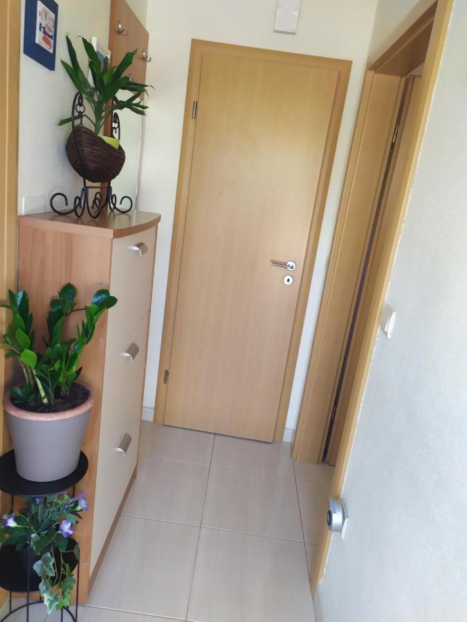 Apartment Zeljka Lovreta Макарска Екстериор снимка